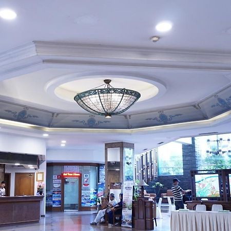 Kedaton Hotel Bandung Esterno foto