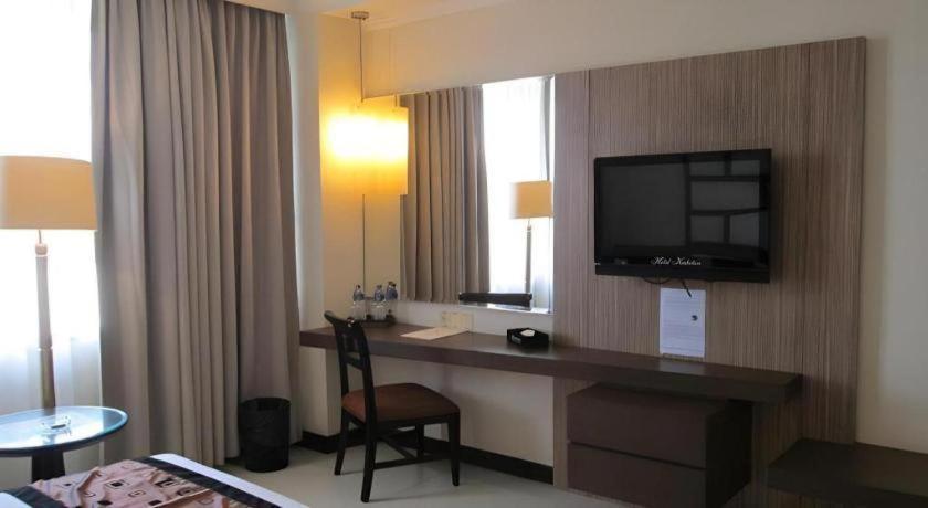 Kedaton Hotel Bandung Esterno foto